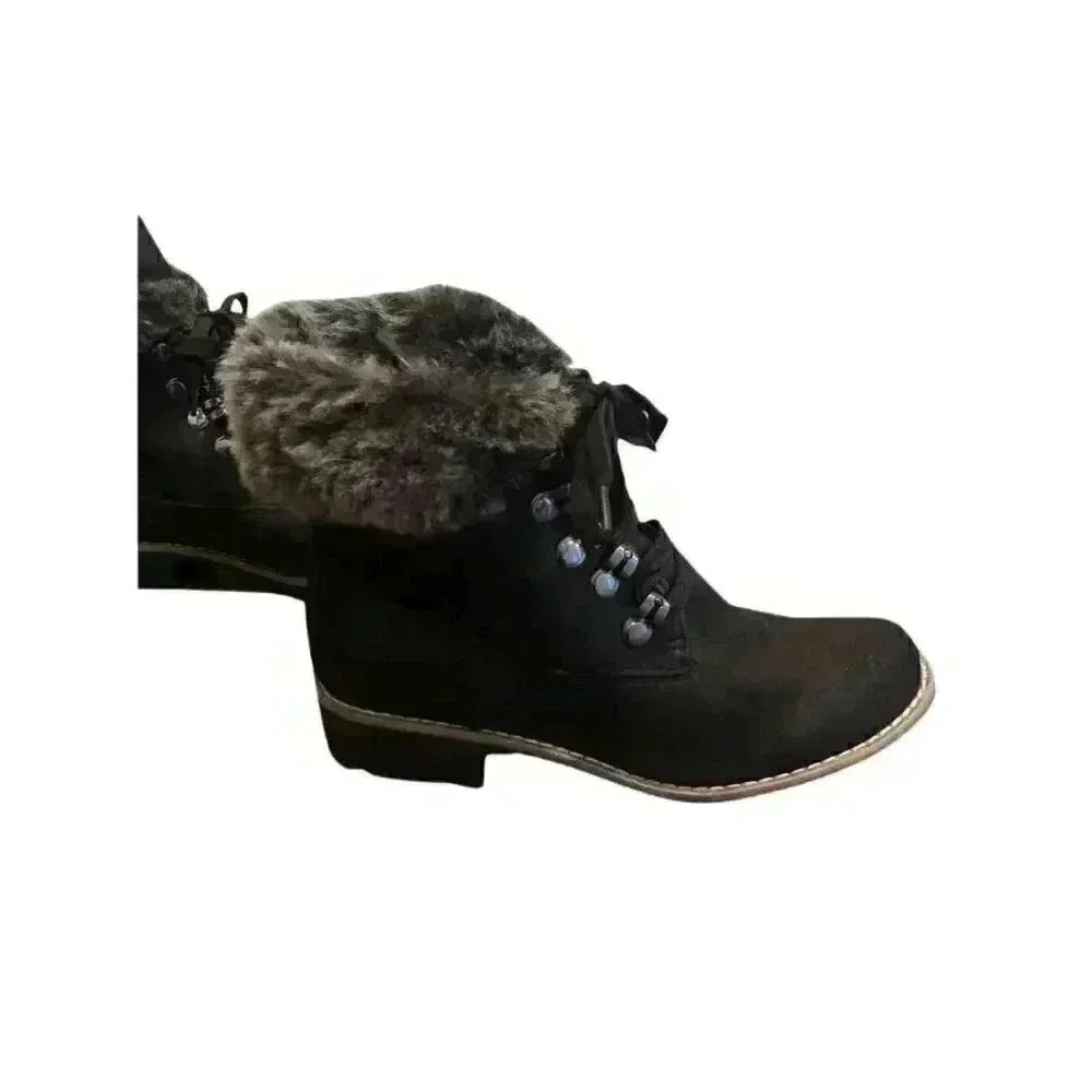 CLIFFS BY WHITE MOUNTAIN Woman’s Paddington Bootie - size  7.5